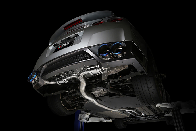 R35 GT-R フルチタンエキゾーストコンポーネント